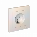 Розетка 1гн с З/К шторки с/у жемчуг в сборе 16А AtlasDesign Systeme Electric